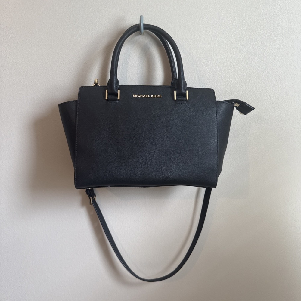 Michael Kors Selma Black Medium Crossbody W/long Strap Option Excellent